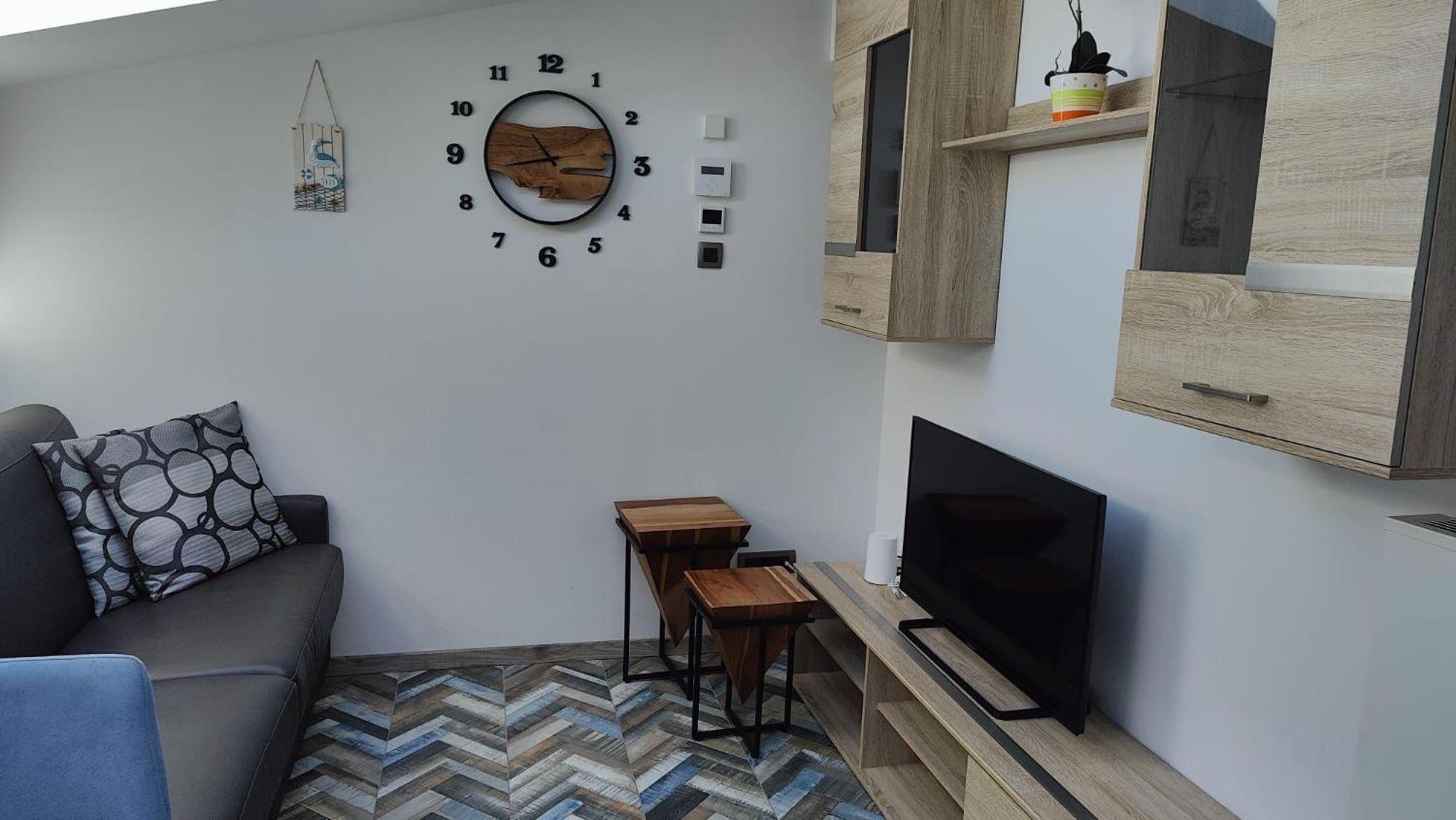 Moderne-Ferienwohnung-Nur-1Km-Vom-Millstaetter-See-In-Kaernten-Entfernt Millstatt Luaran gambar